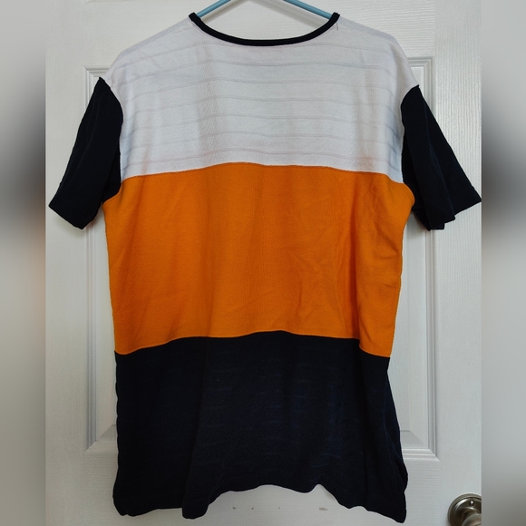 Liz Claiborne Tri-coloured T-shirt - Picture 2 of 3